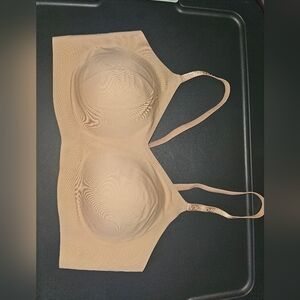 Victoria's Secret Beige Seamless Bra